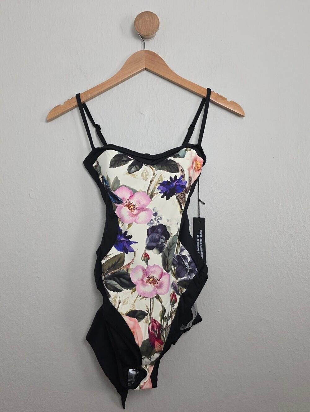 TA3 Sashy Floral Rose Snake Black Compression One Piece Swimsuit NWT XS Reg/Long